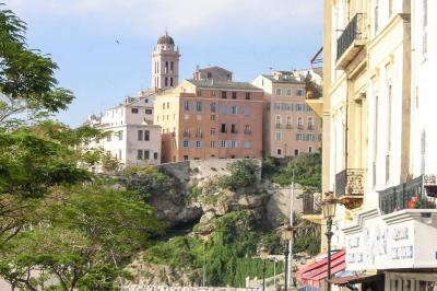 Bastia Straße Blick auf Altstadt